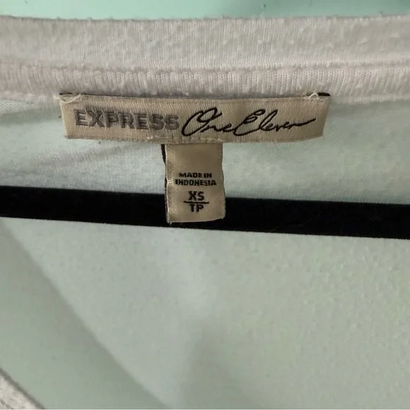 Express One Eleven Women's White Long Sleeve Layering Top Size Extra Small - Picture 3 of 5